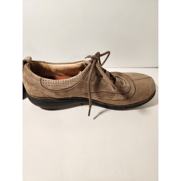 Clarke's Size 7M Structured Women's  Tan Comfort Leather Brushed Suede Ties - Picture 6 of 12